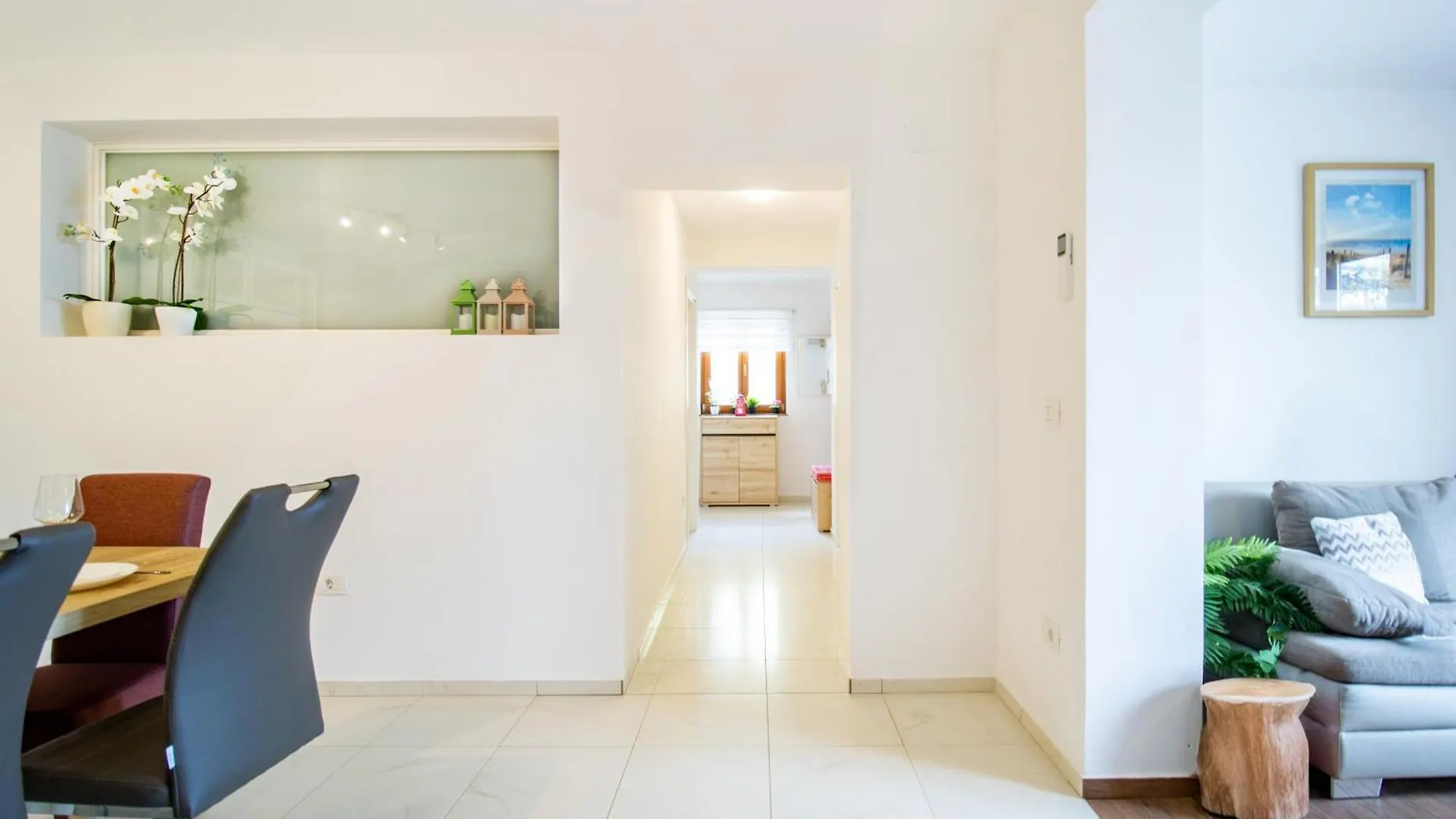 Apartment Peharovo ロヴラン 0*,
